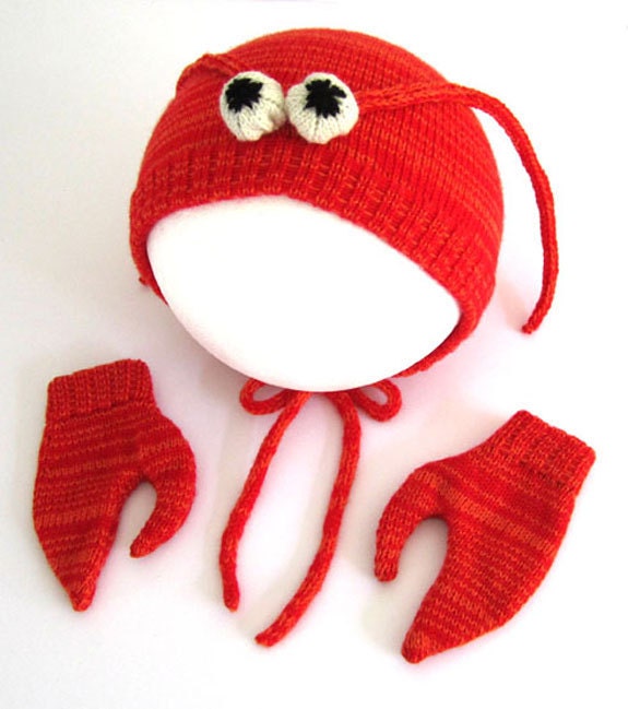 Lobster Hat & Mittens Set for Babies, Handmade Gift -  Lambswool Costume