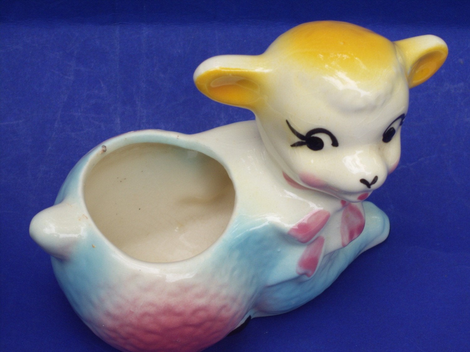 Antique Lamb Planter