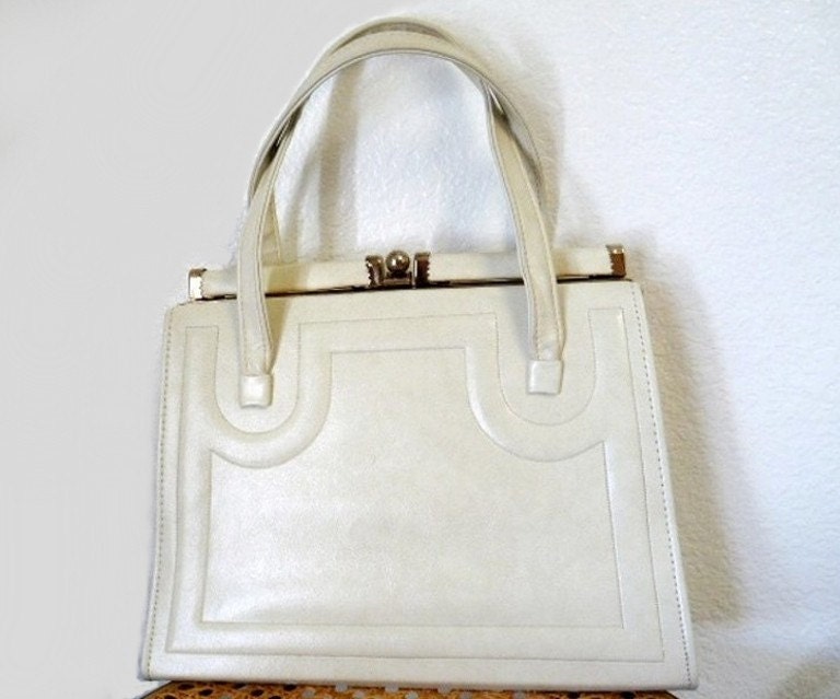 SALE Vintage 60's Creamy White JR Vinyl Leather Handbag Purse