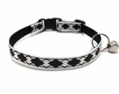 White with Black Argyle Breakaway Cat Collar