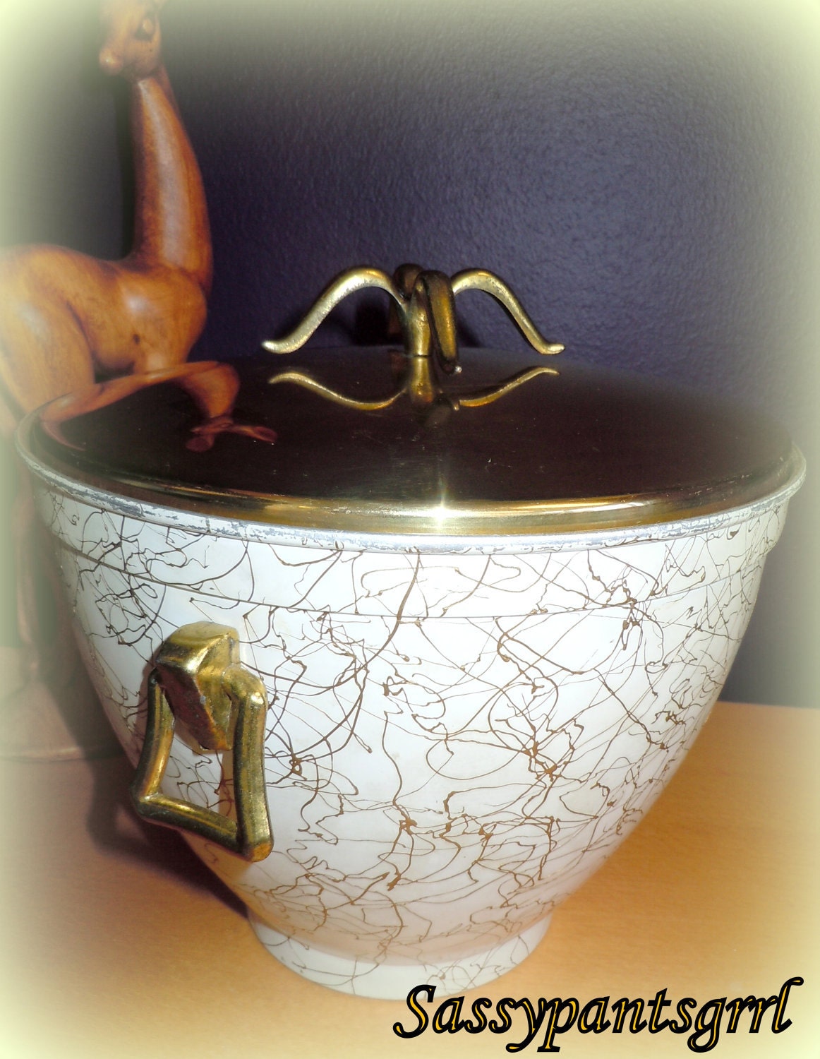 Vintage MID CENTURY Regency Style Ice Bucket -- Bachelor Pad Extraordinaire
