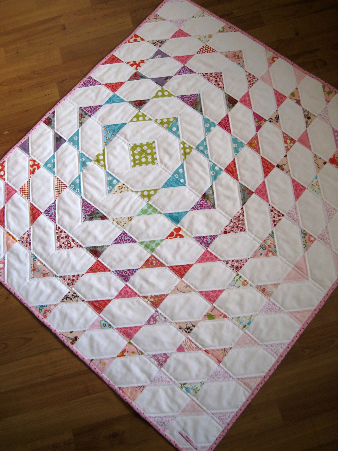 Baby Quilt - Disappearing Scraps