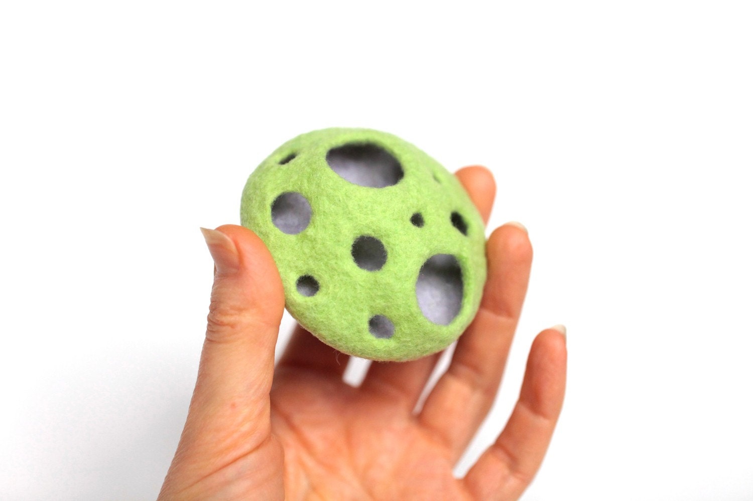 Felted Brooch Lavender Dots