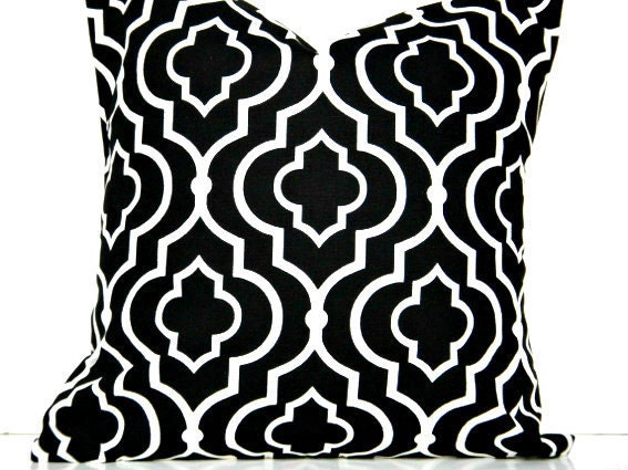 WEEKLY SPECIAL 2 for 20.00 Black Moroccan Pillow Covers White Quatrefoil Decorative Pair 16x16