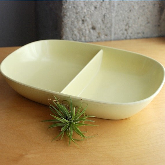 Butter Yellow Melamine Divided Dish Texas Ware PMC Melmac by vint