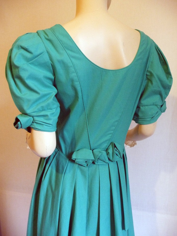Vintage 80s Laura Ashley party dress by TinTrunk on Etsy