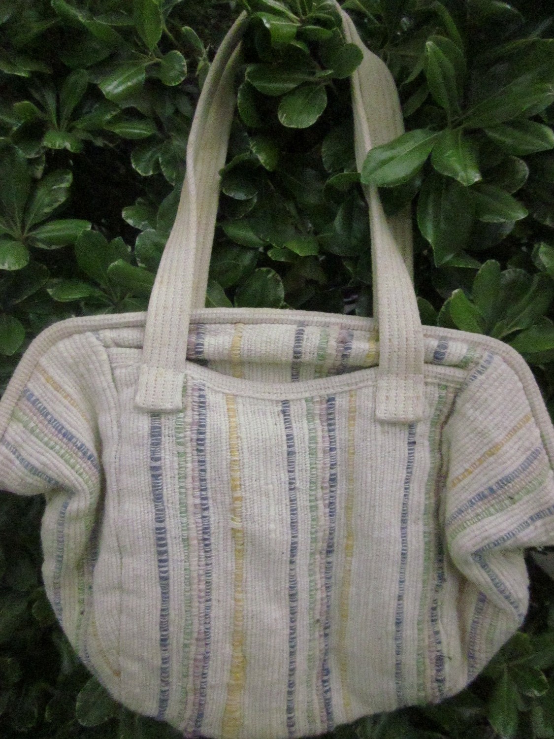 STOREWIDE SALE fun 1980s carpetbag