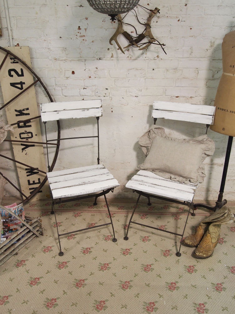 Painted Cottage Chic Shabby White French Farmhouse Chairs CH221
