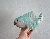 vintage 60s chalkware fish - Pucker Up pastel blue pink with ruby red lips and long eyelashes kitsch - BombshellsandBabes