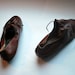 Minimalistically simple oxfords .vintage leather avant gard lace up shoes .8M and made in Italy