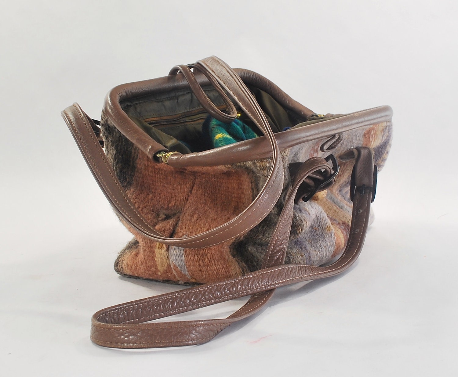 Kilim with Kindness: Southwestern Simplicity .taupe leather and woven wool doctor style bag .Bohemian Handbag with ethnic details