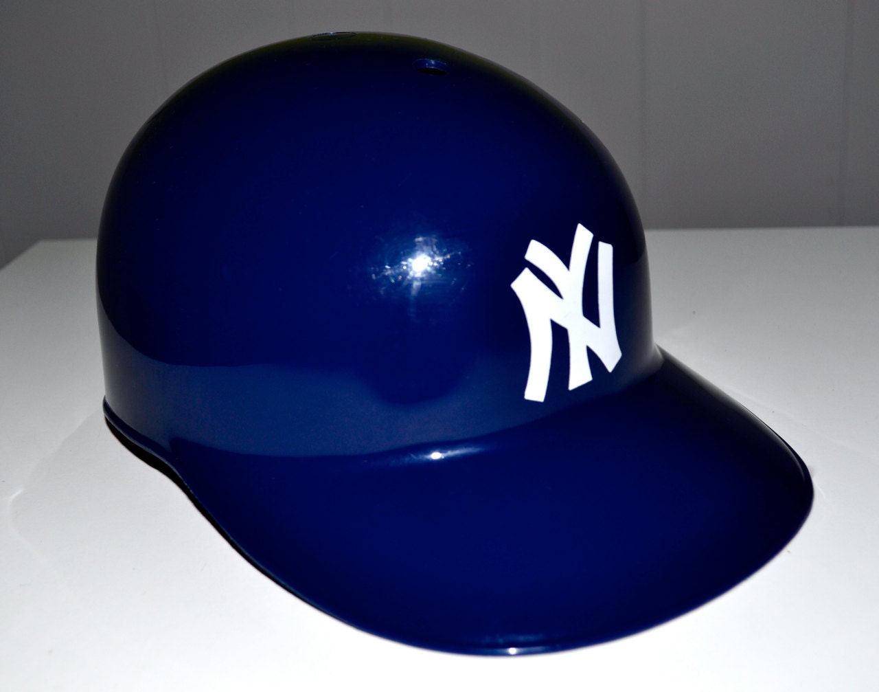 1980s NEW YORK YANKEES ny Baseball Helmet Adjustable One Size Fits All