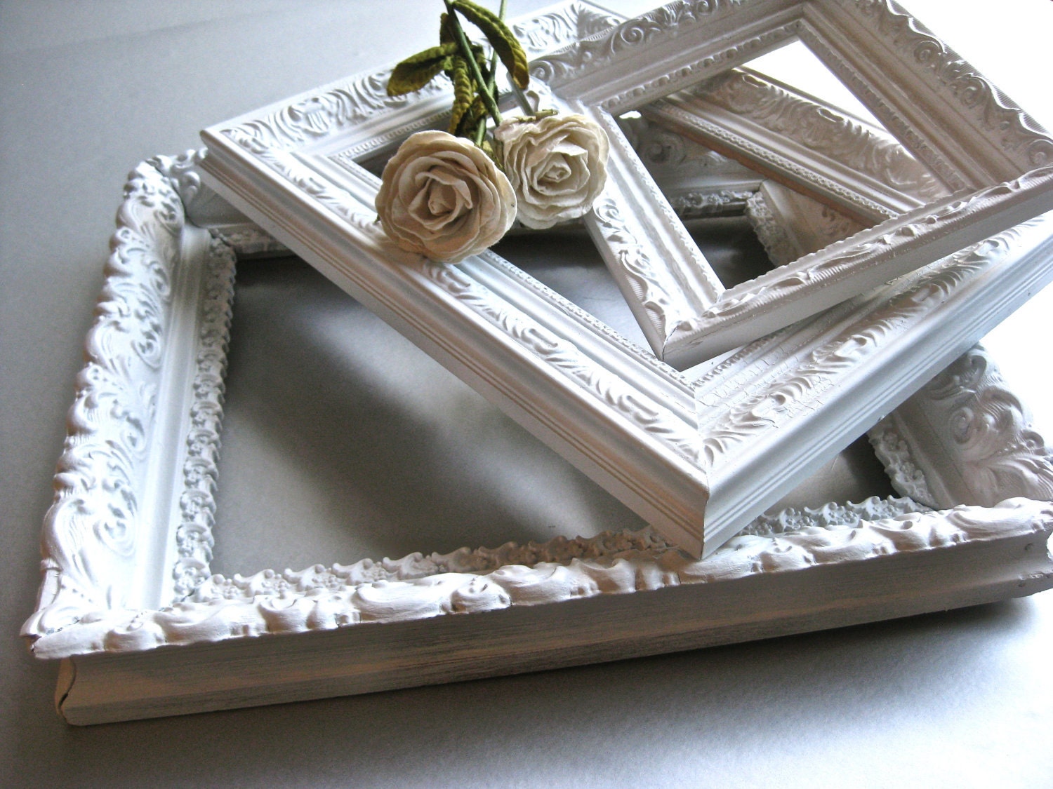 Vintage White Frames