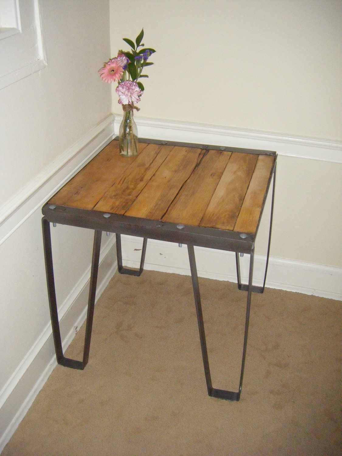 Vintage Industrial Pallet...Repurposed End or SideTable...Oak and Steel
