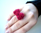 RED bow ring