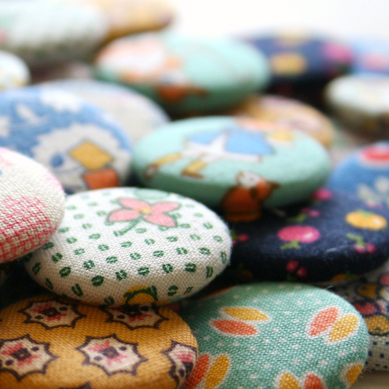 HALF PRICE SALE Lucky Dip of 5 Fabric Badges
