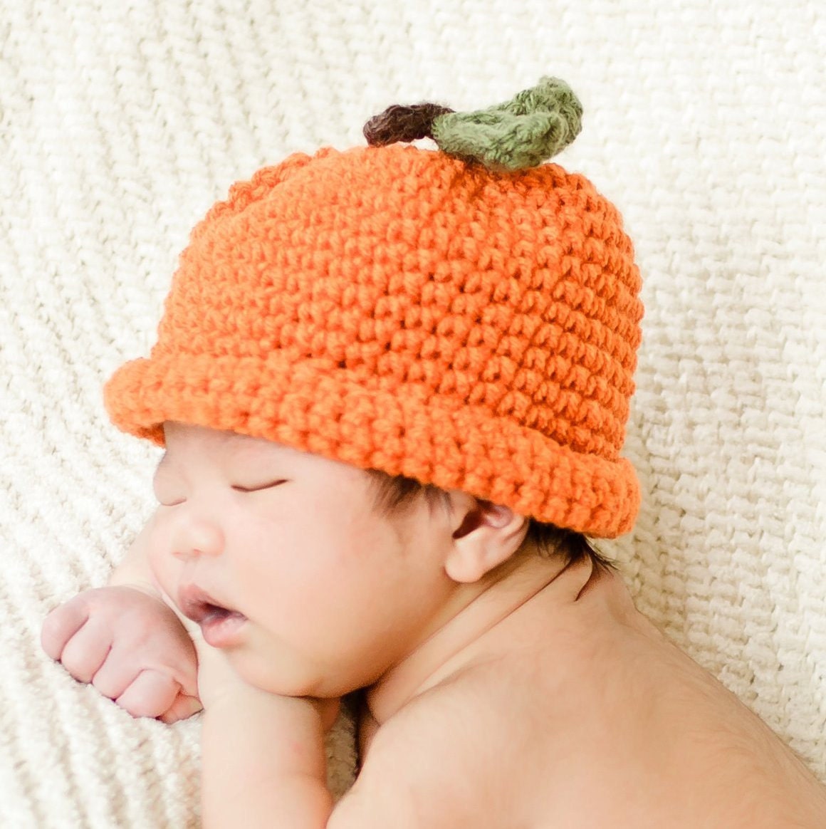 INSTANT DOWNLOAD Crochet Pattern Festive Pumpkin Hat (Includes 5 Sizes: Newborn to Adult ) Permission to sell all finished items