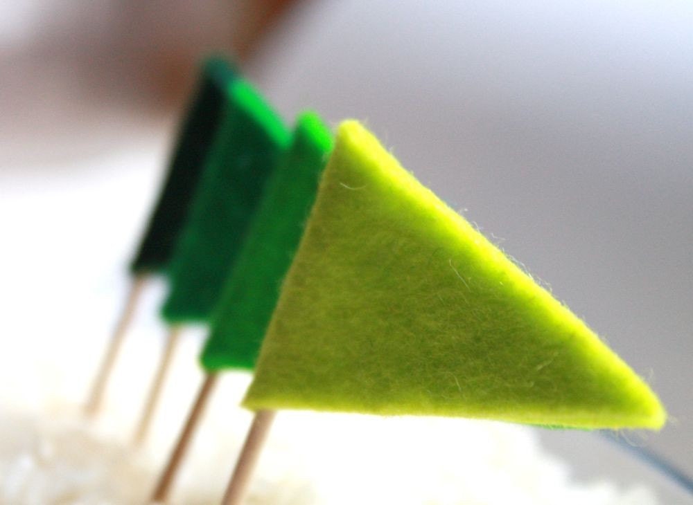 Green Cupcake Toppers / Spring Green / Wool Felt Party Decor Il_570xn