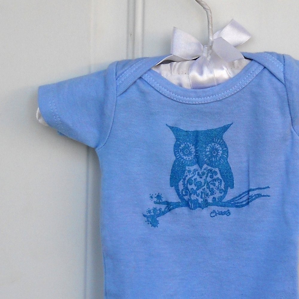 Blue Owl Baby Onesie, Cotton baby bodysuit, Baby Shower Gift For a Baby Boy