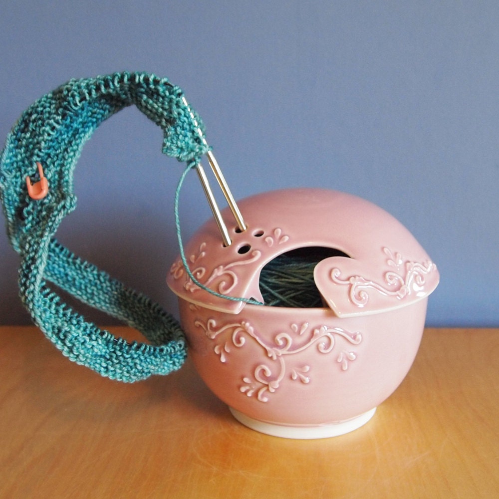 yarn bowl with scrolls in Briar Rose