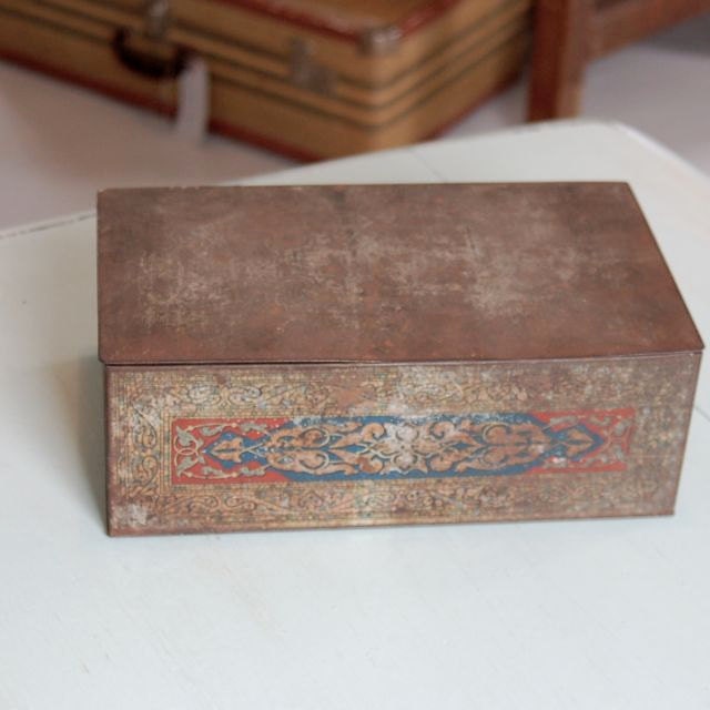 Vintage Metal Soap Box