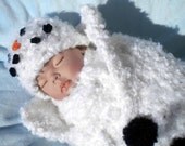 Crochet Snowman Cocoon w Matching Hat Scarf  Newborn 0 3 mo