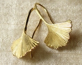 Ginkgo Leaf Earrings 18k Gold