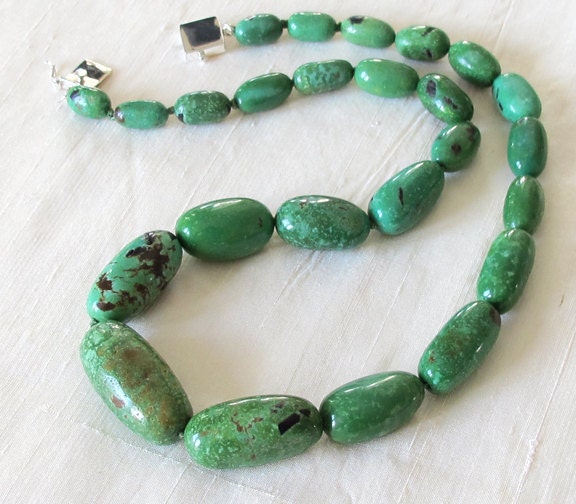 Viridian Green Turquoise Oval Nugget Necklace Sterling Silver