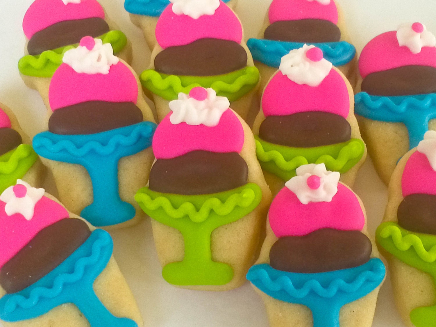 Ice Cream Sundae Mini Sugar Cookies- 2 Dozen Il_170x135