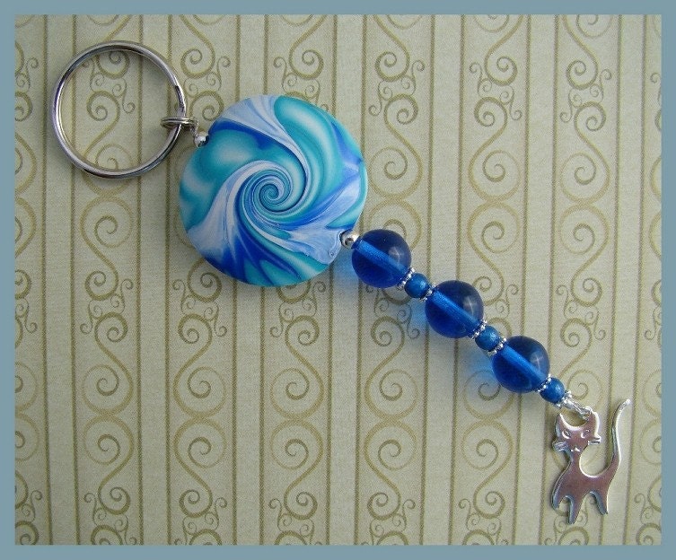 Retro Kitty Polymer Clay Focal Bead Key Ring in Blue