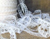 Vintage Creamy White Lace Trim 8 yards