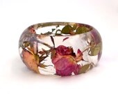 Red and Cream Roses in a Chunky Resin Bangle. Pressed Roses Bangle Bracelet. Real Flowers - Pressed Rosebuds. Handmade Resin Jewelry - SpottedDogAsheville Red and Cream Roses in a Chunky Resin Bangle. Pressed Roses Bangle Bracelet. Real Flowers - Pressed Rosebuds. Handmade Resin Jewelry - SpottedDogAsheville