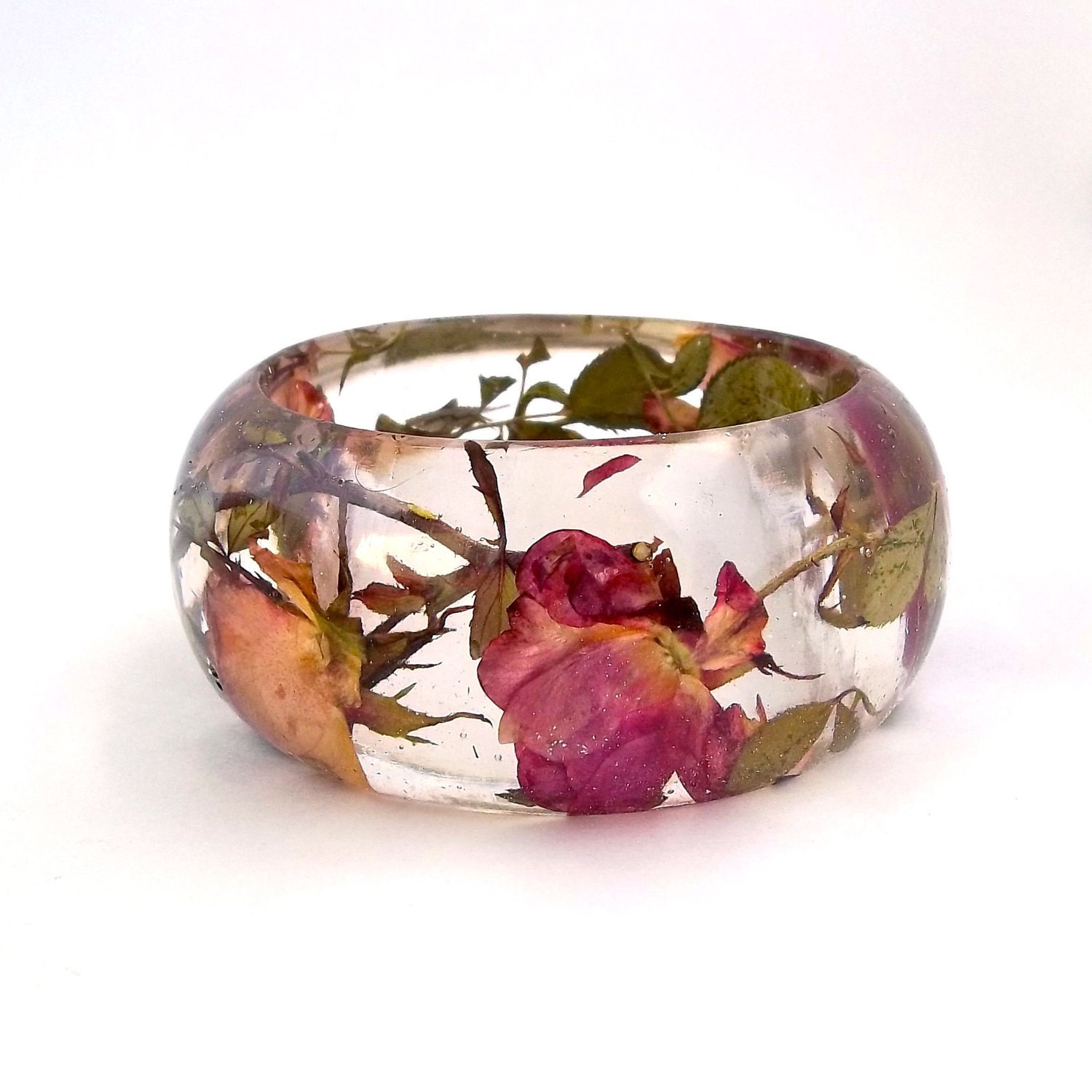 Red and Cream Roses in a Chunky Resin Bangle. Pressed Roses Bangle Bracelet. Real Flowers - Pressed Rosebuds. Handmade Resin Jewelry