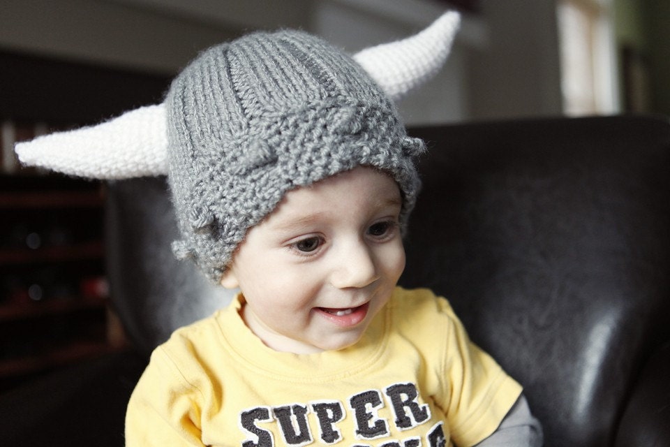 Viking Helmet - knit and crochet pattern instructions