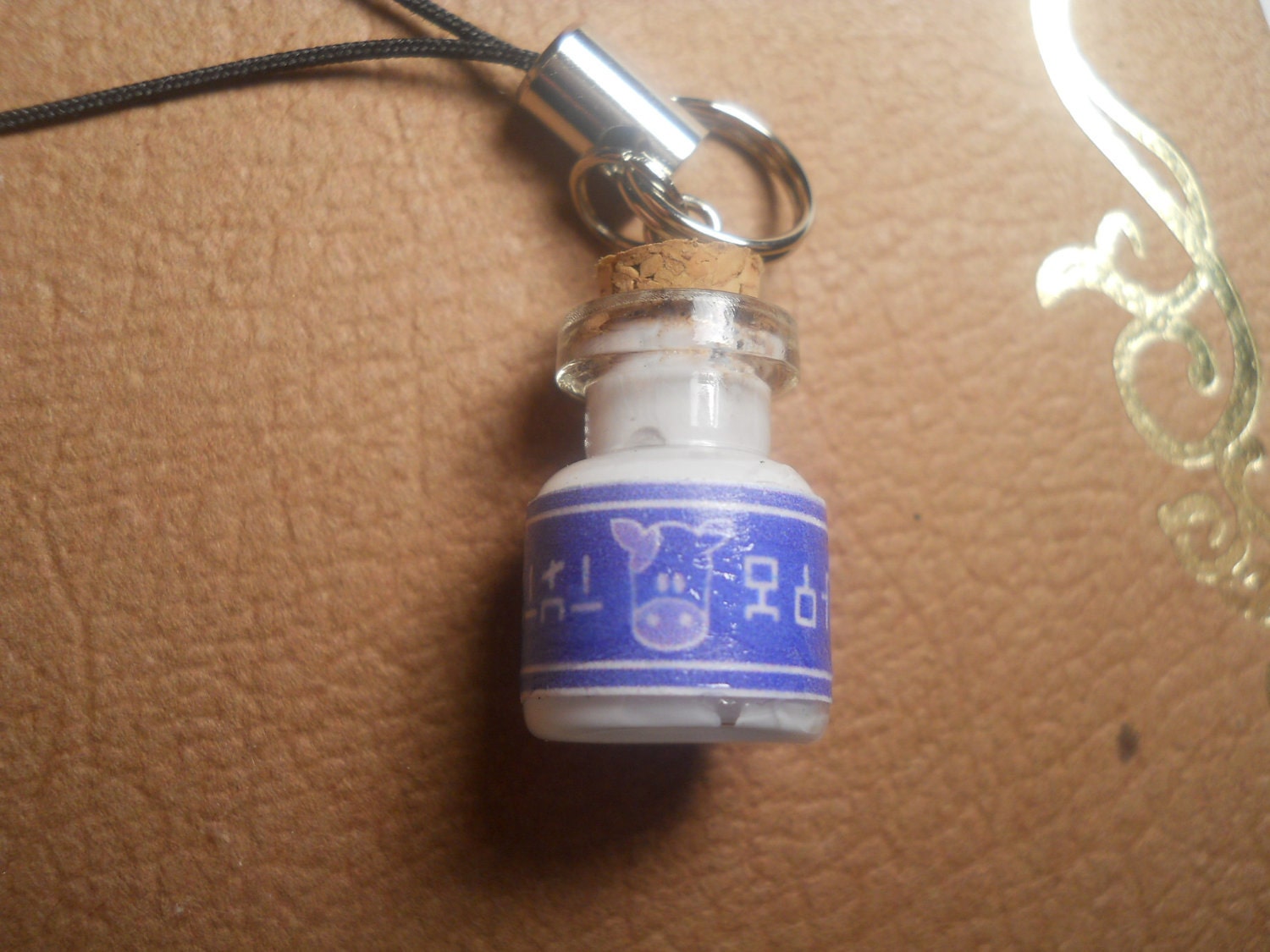 Miniature Legend of Zelda Lon Lon Milk Bottle Cell Charm Keychain