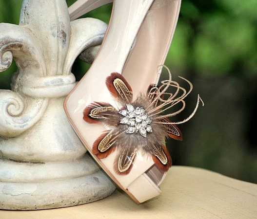 Flirty Shoe Clips. Statement Rhinestone Crystals, Bridal Bride Bridesmaid Fashion, Elegant Stylish Spring, Bronze Copper Golden