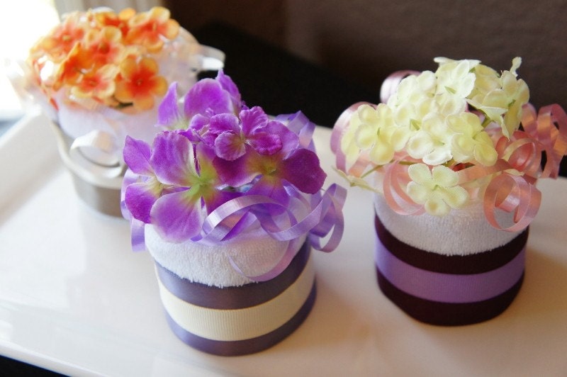 Set of 4 Flower Diaper Cupcakes In a Box . . . Makes a Unique Shower Gift Il_570xn
