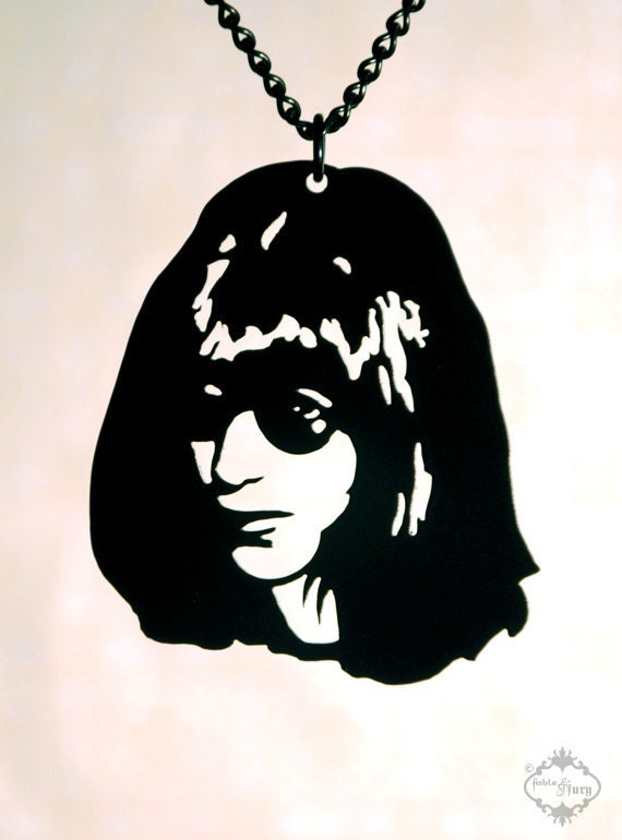 Punk Rock Ramones - Joey Ramone tribute necklace in black stainless steel - musician jewelry