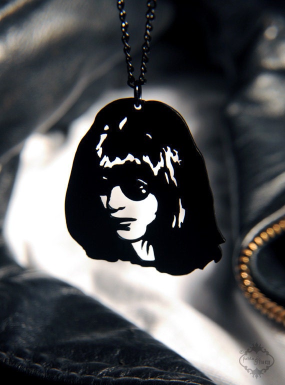 Punk Rock Ramones - Joey Ramone tribute necklace in black stainless steel - musician jewelry