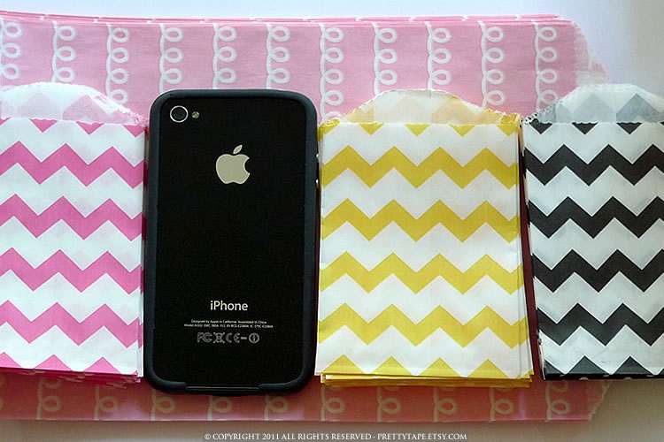 Red Stripe Chevron Pattern 2.75 x 4 in Popular Wedding, BIrthday Goodie Bags - Packet of 20