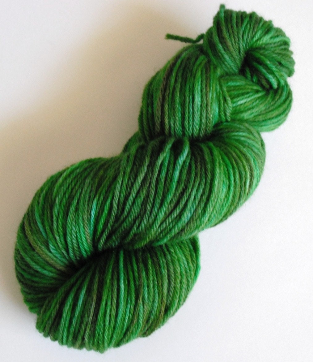 Hand-Dyed Summer Grass Worsted Yarn - DyeGeek