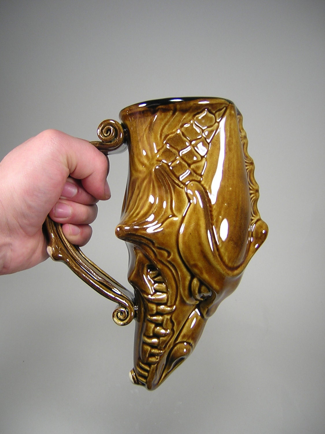 Snarlytooth Dragon Rhyton Beer Mug - Turkish Amber Glaze (22oz)