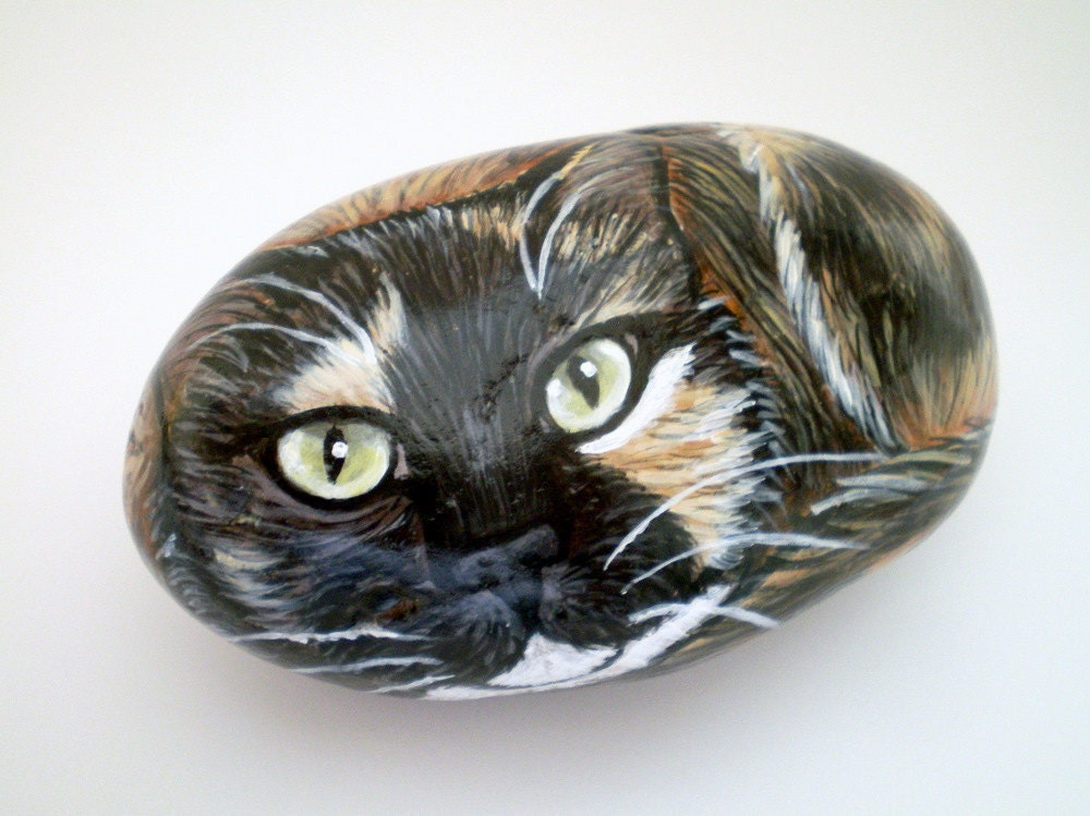 Calico Cat Painted Rock , Pet Decor, paper weight - Gift for Pet lovers catlovers Under 50