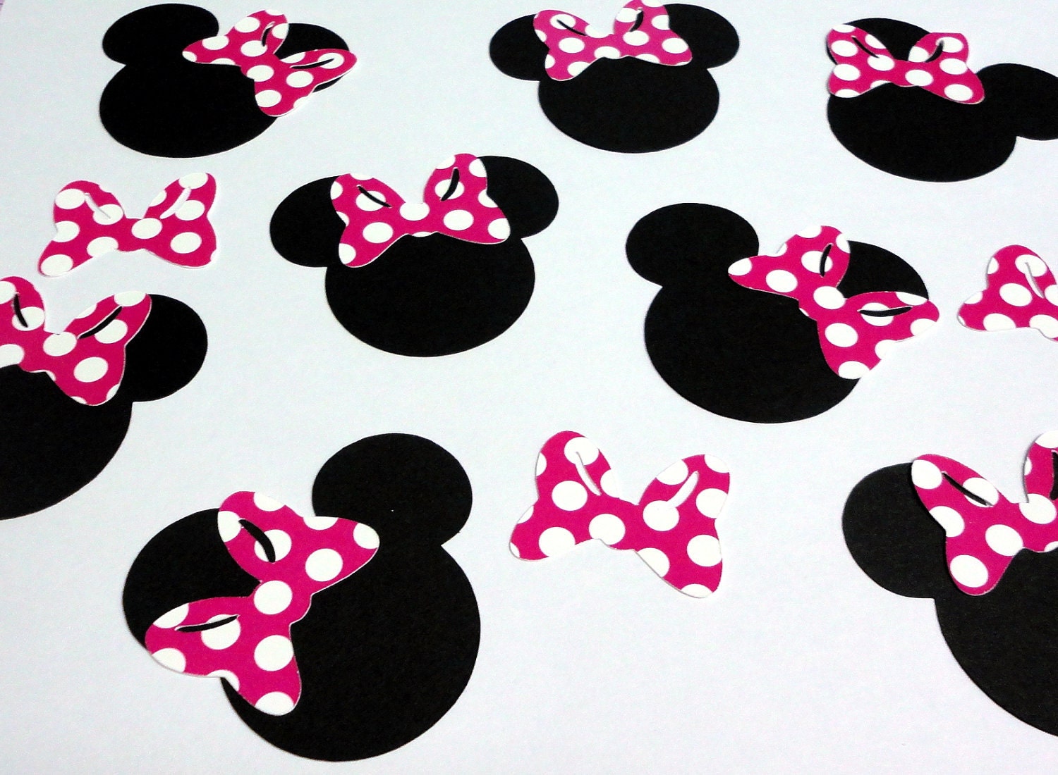30 - 2.5" Minnie Mouse Head Silhouettes Black Cutouts COLOR Choice RED or PINK and White Polka Dot Bows Not Attached Die Cut