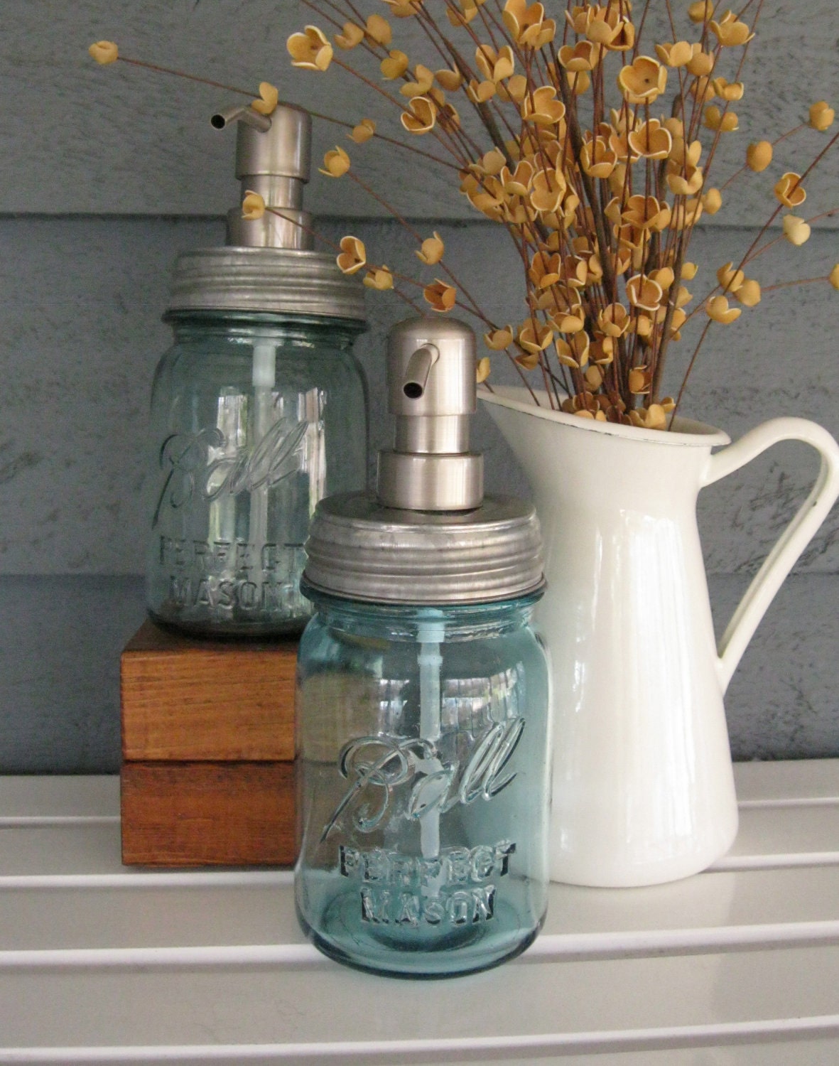 Mason Jar Soap Dispenser with Stainless Steel Pump - Blue Pint