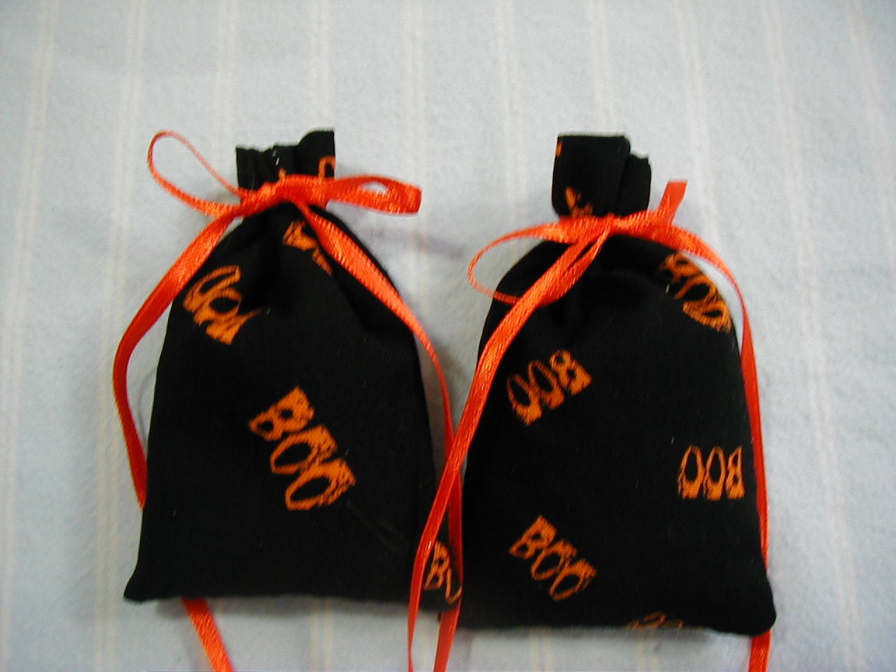 Black Halloween Sachet-'Vanilla Spice' Scent- Orange 'BOO'-Halloween Print Sachet-Cotton Fabric Herbal Sachet-Orange Ribbon-Cindy's Loft
