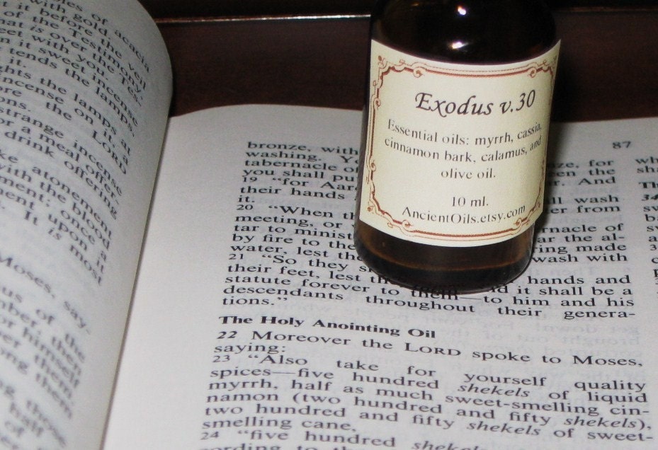 Holy Anointing Oil - Exodus v.30   -  1 oz