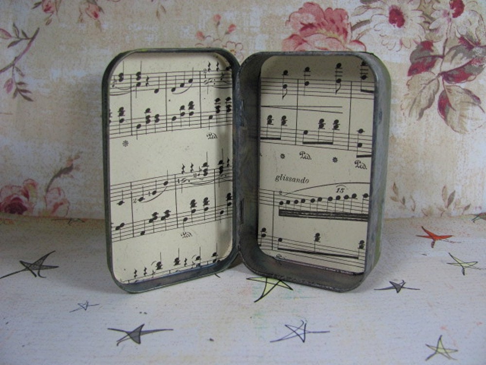 Altered Altoid Tin "Create"