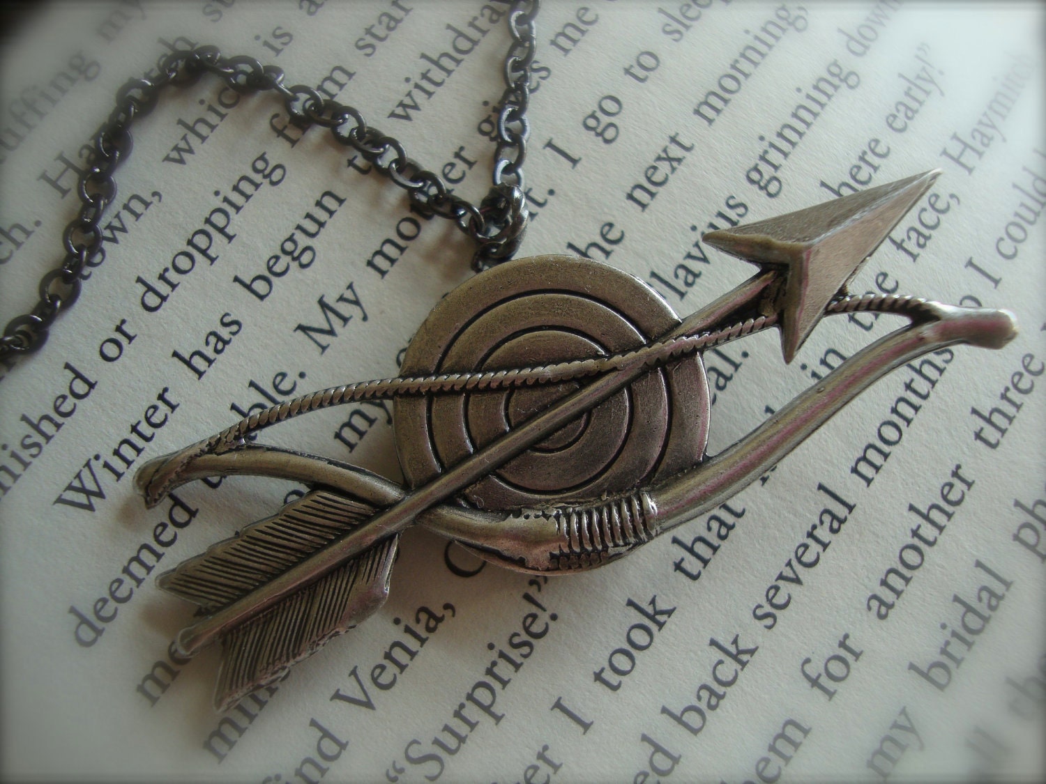 STAY ALIVE - Hunger Games Inspired Bow and Arrow Tribute Locket Necklace Katniss Everdeen Peeta Mellark Pearl Antiqued Silver