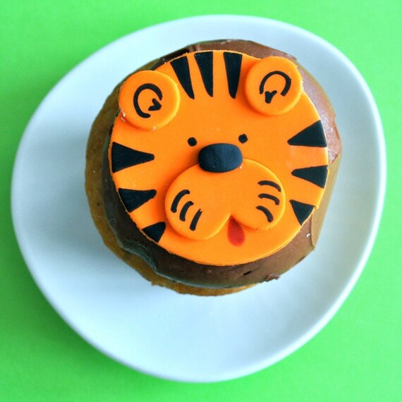 Tiger Fondant Cupcake Topper for Safari or by TwoSugarBabies